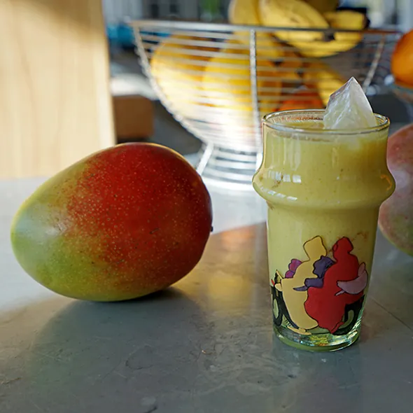 Golden Mango Milk Smoothie
