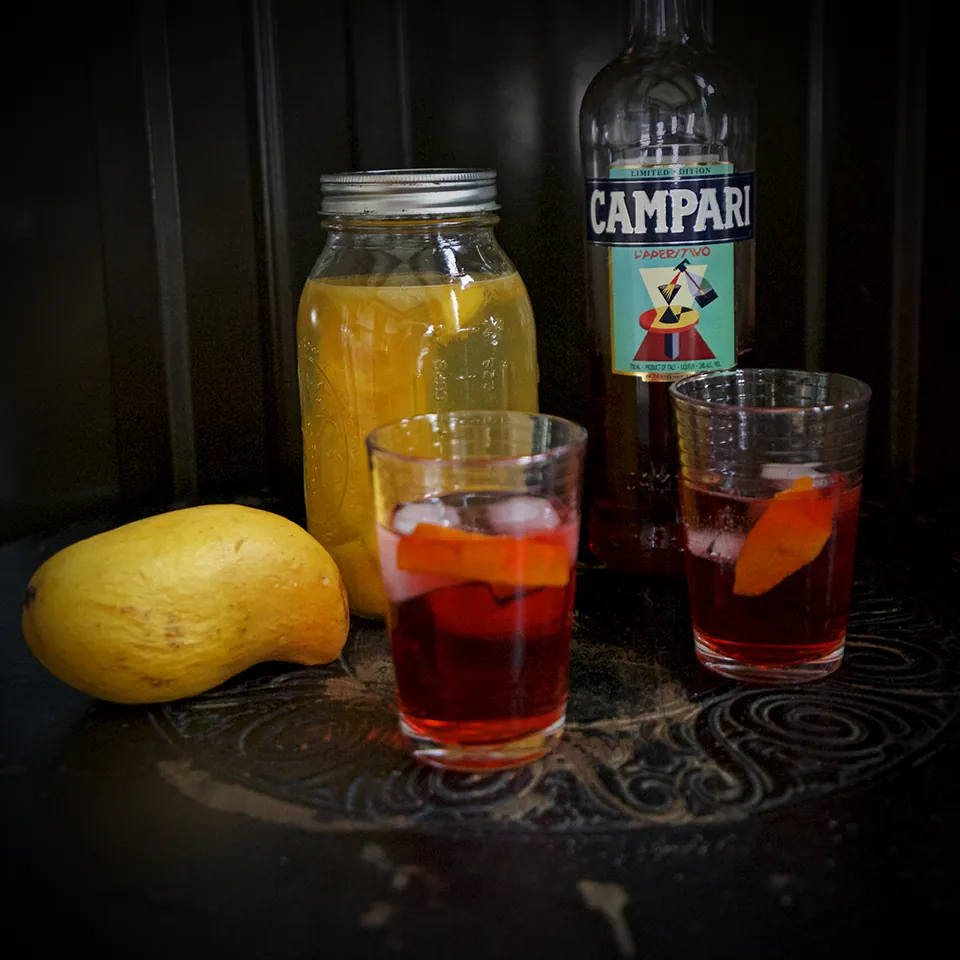 Mango Negroni