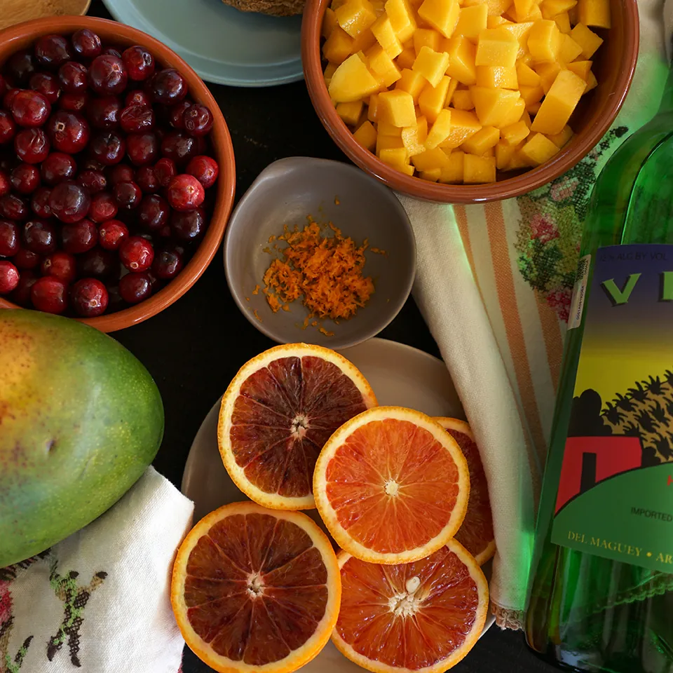 Smoky & Spicy Mango Cranberry Sauce
