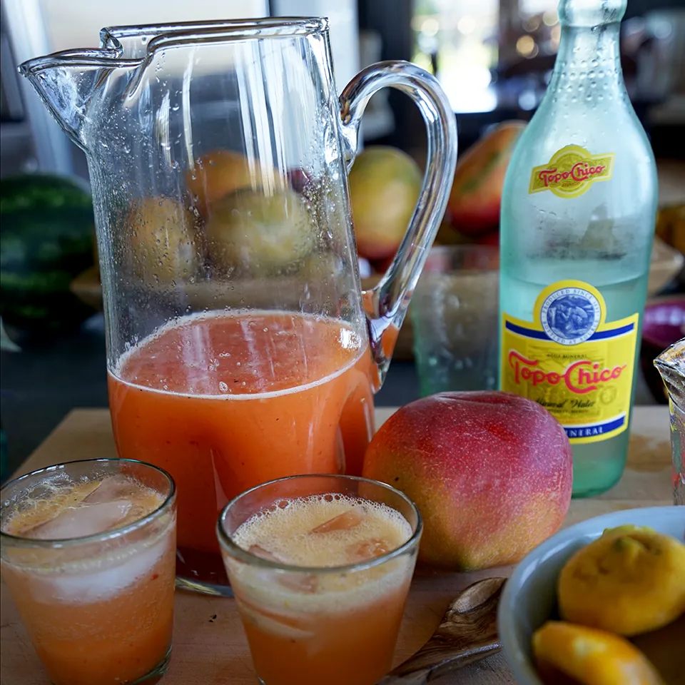 Strawberry Mango Lemonade